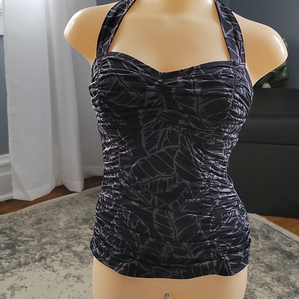 NWT Merona Swimsuit top